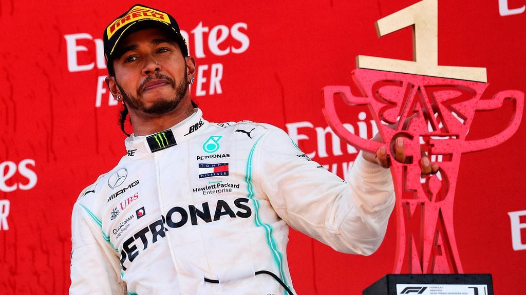 Mercedeksen brittikuskin Lewis Hamiltonin mukaan nykyisiä F1-autoja on suorastaan helppo ajaa.