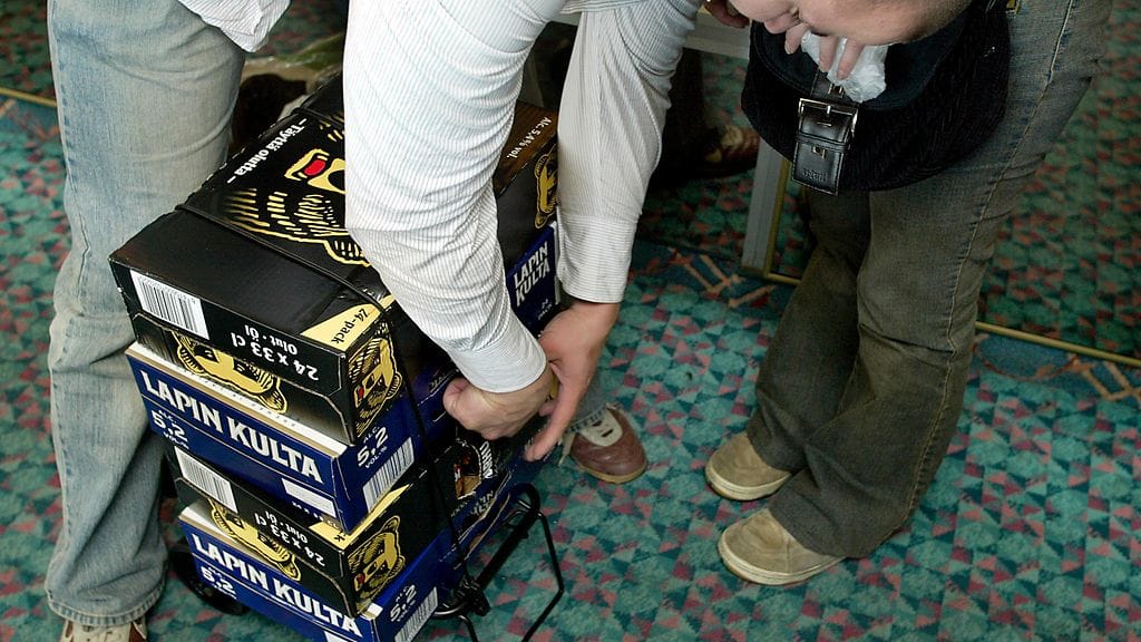 Järjestöt ovat huolissaan, että viinaralli Viroon alkaa taas heinäkuun alussa, kun Viron alkoholiveroksen lasku tulee voimaan.