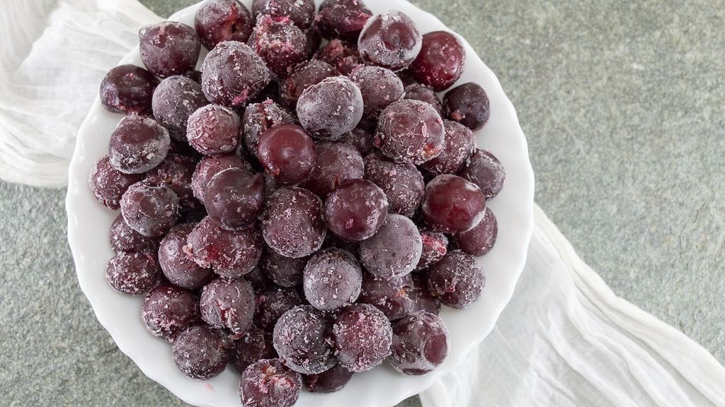 jäädytetyt viinirypäleet