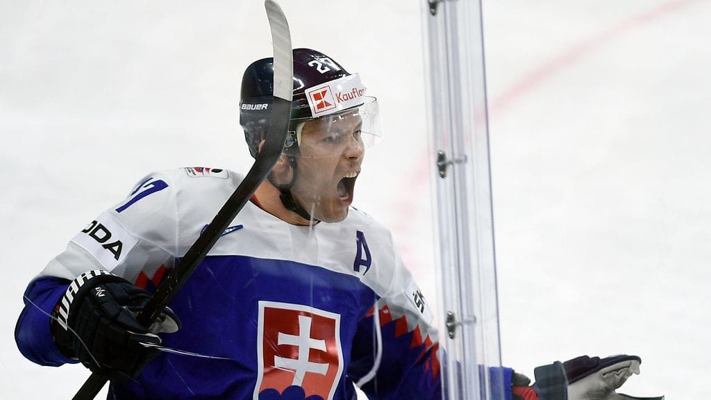 Ladislav Nagy lopetti maajoukkueuransa komeaan rannelaukaukseen.