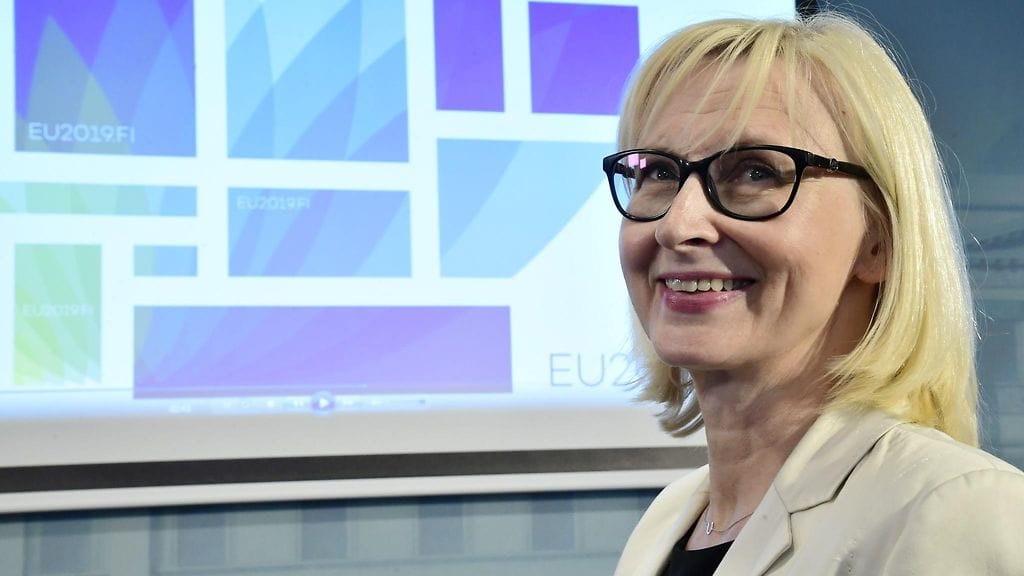 EU-puheenjohtajuussihteeristön päällikkö Anja Laisi esitteli Suomen EU-puheenjohtajakauden visuaalisen ilmeen ja kertoi puheenjohtajakauden järjestelyistä Helsingin kokouksissa 22. toukokuuta 2019 Helsingissä.