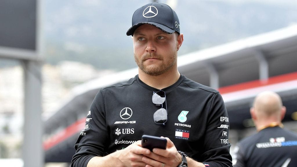 Valtteri Bottaksen autoon ruuvataan uusi kytkin Monacon GP:hen.