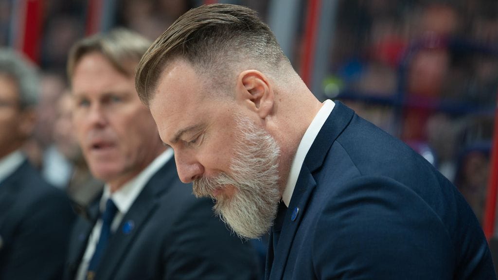 Ruotsin päävalmentaja Rikard Grönborg otti vastuulleen "Tre Kronorin" torstaisen puolivälierätappion Leijonia vastaan.