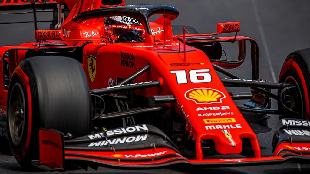 Charles Leclerc on rangaistusuhan alla.