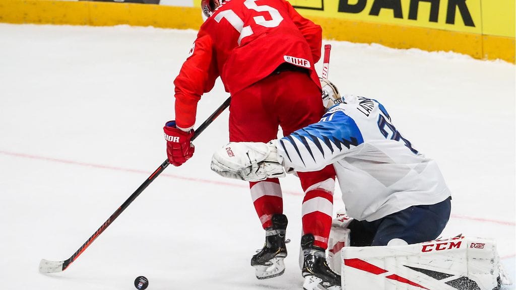 Kevin Lankinen, Leijonat.