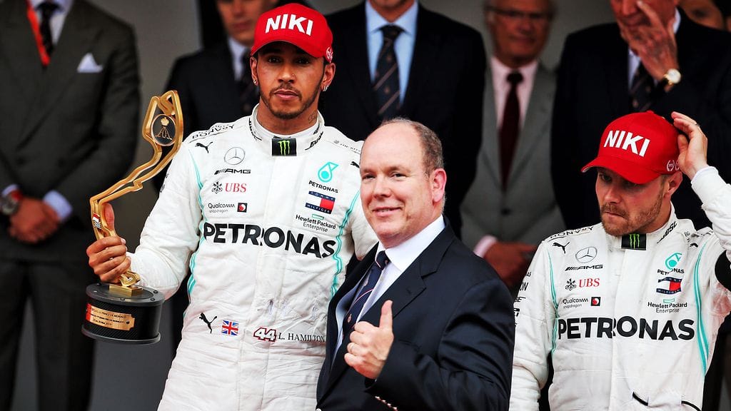 Lewis Hamilton voitti ja Valtteri Bottas oli kolmas Monacon F1-kisassa.