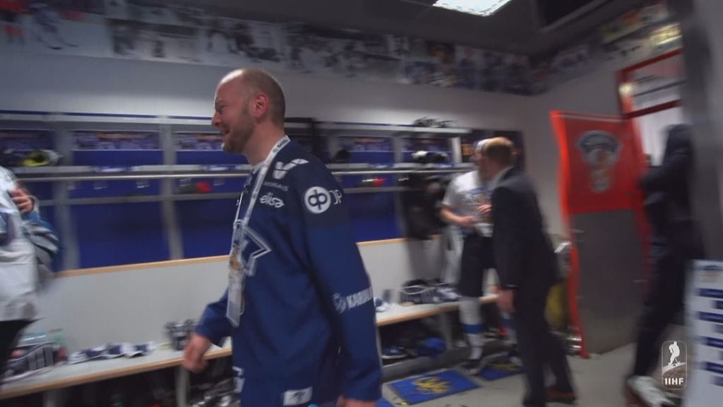 Sampo Terho juhli Leijonien pukukopissa.