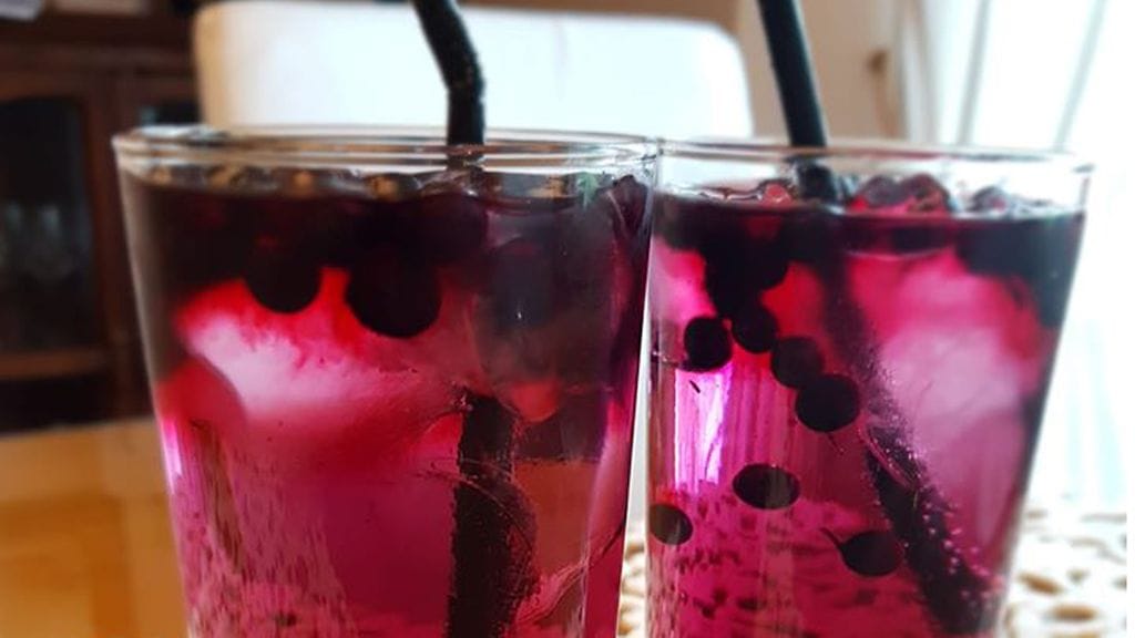 Nyt skoolataan Ullan ja Jussin Mörkö-drinkillä!