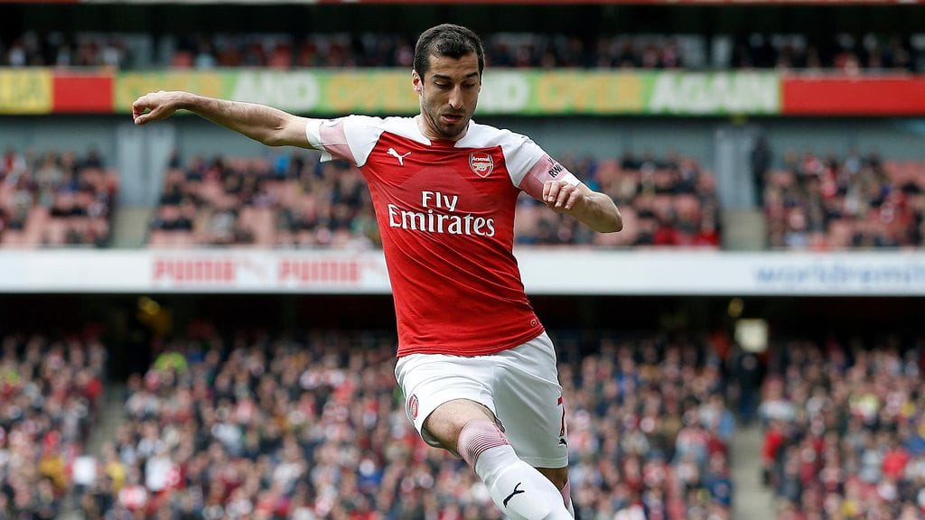 Henrikh Mkhitarjan ei uskaltanut matkustaa Bakuun turvallisuussyistä.