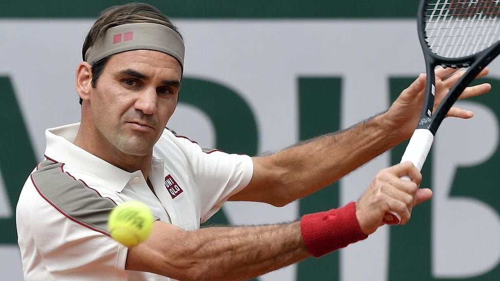Roger Federer selviytyi jatkoon Ranskan avoimissa.