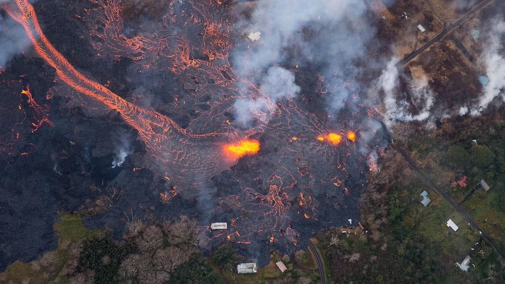 Pohoiki-ranta syntyi Kilauea-tulivuoren purkautumisen jälkeen.
