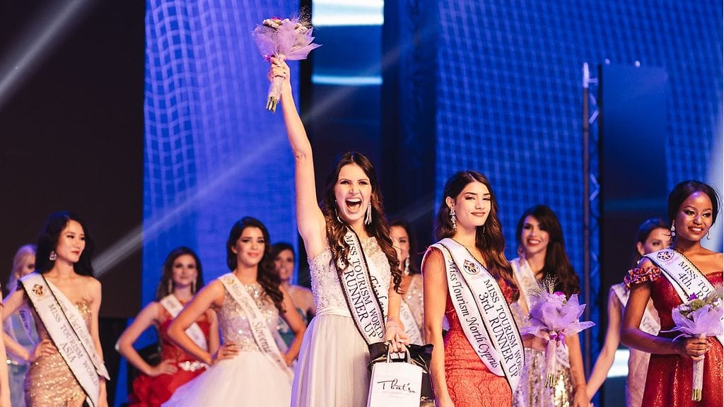 Nina Kallio iloitsee menestyksestään. Kuva: Juho Tirkkonen.