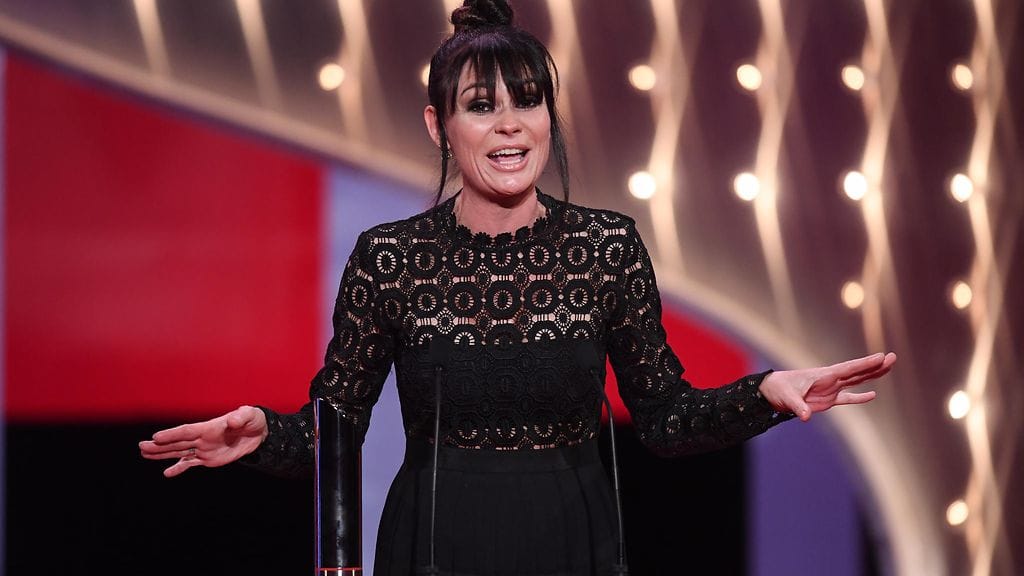 Emmerdalen Lucy Pargeter palkittiin Best Soap Awards -gaalassa.