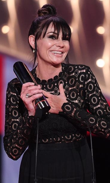 Emmerdalen Lucy Pargeter palkittiin Best Soap Awards -gaalassa (1)