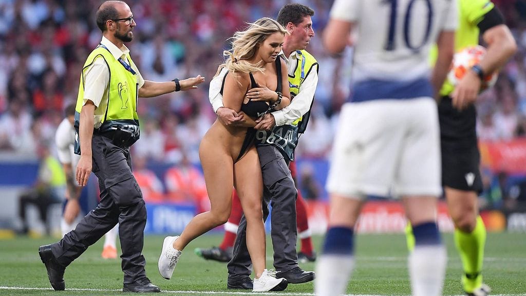 Kinsey Wolanski viuhahti Mestarien liigan finaalissa.