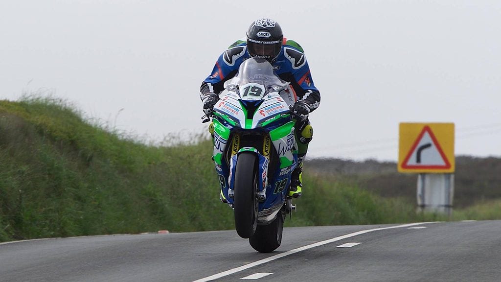 Daley Mathison on poissa.