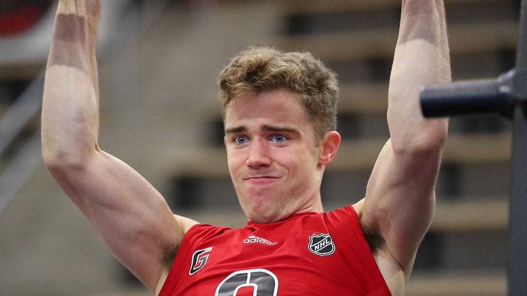 Spencer Knight sai vastata erikoiseen kysymykseen.