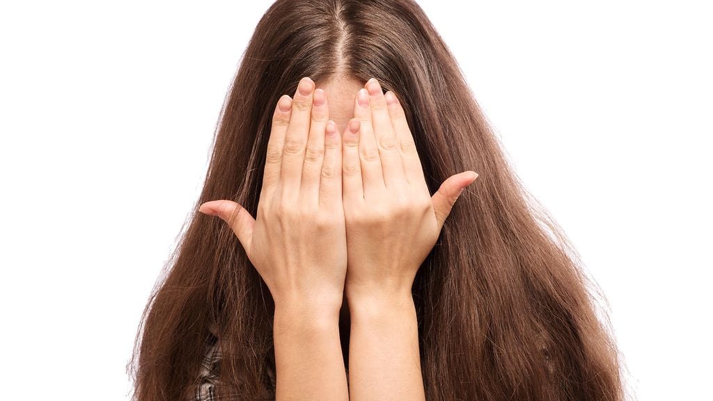 Itseruskettavan käyttö meni hieman pieleen walesilaisnaisella. Kuvituskuva.