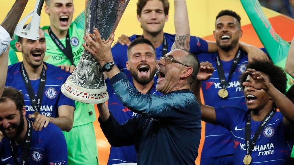 Maurizio Sarri juhli villisti Eurooppa-liigan voittoa.