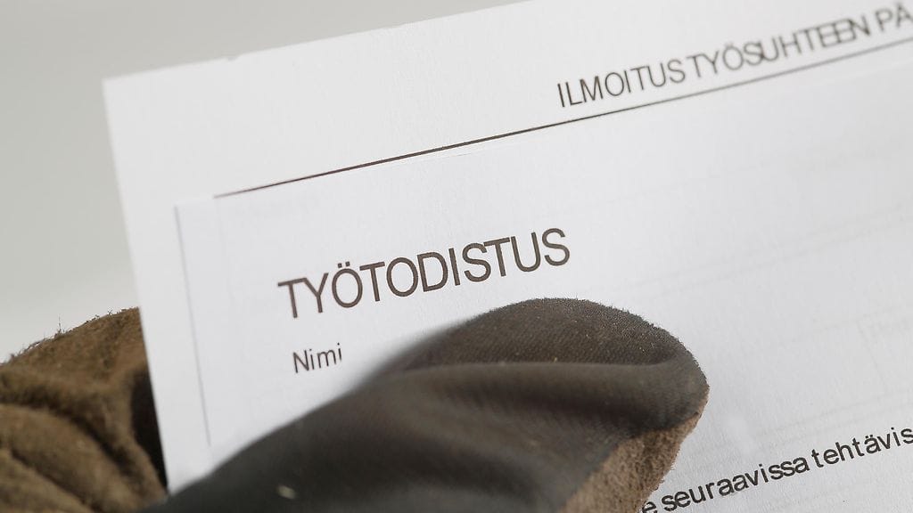 Uudessa hallitusohjelmassa halutaan edistää kielteisen turvapaikkapäätöksen saaneiden mahdollisuutta saada oleskelulupa työn perusteella.