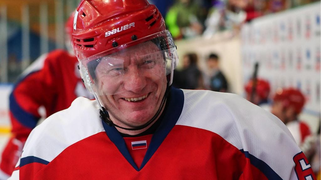 Vladimir Potanin oli mukana pelaamassa hyväntekeväisyysottelussa.