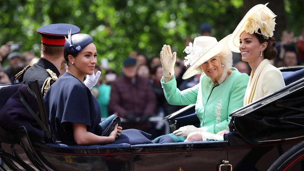 Harry, Meghan, Camilla ja Catherine 8.6.2019 Elisabet syntymäpäiväjuhlallisuudet 1