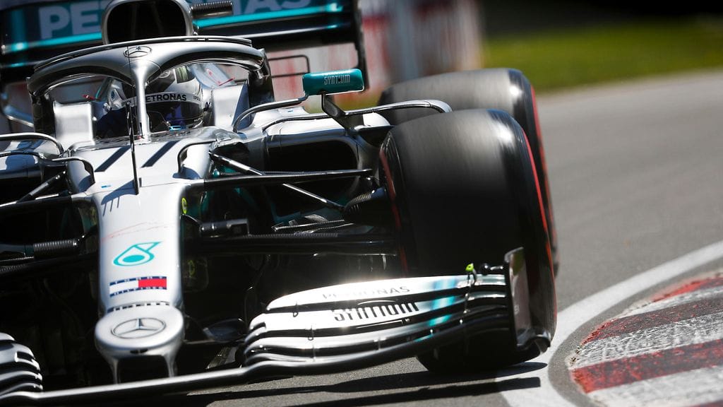 Valtteri Bottaksen Mercedes on käyttäytynyt hyvin mutkissa.