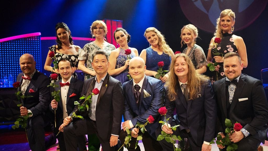 Ylhäällä vasemmalta: Ailamari Vehviläinen, Pirjo Aittomäki, Pirita Niemenmaa, Mervi Kovero, Silla Pöyry, Rosa Salmi-Narmala. Alhaalla vasemmalta: Johannes Vatjus, Pasi Kivimäki, kilpailun jättänyt Dong-Hoon Han, Jarno Itkonen, Juha Pirinen, Mika Mäkkeli. Kuva: Slava Vinokurov.