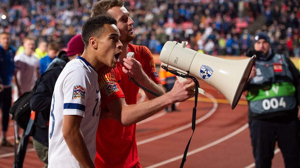 Pääsevätkö Suomen Pyry Soiri ja Lukas Hradecky huutamaan voiton kunniaksi?