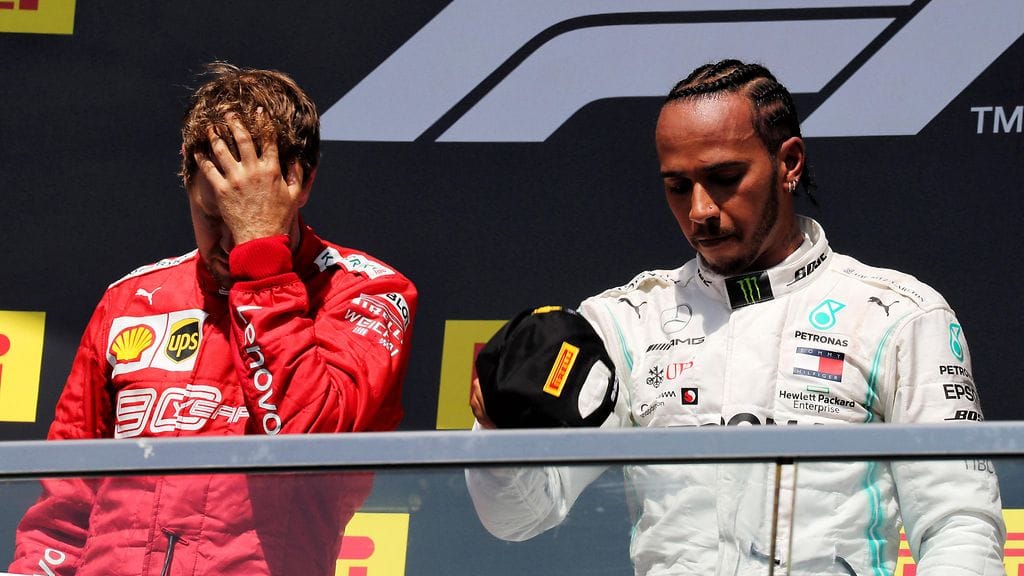 Sebastian Vettelin (vasemmalla) ja Lewis Hamiltonin (oikealla) kohutapaus oli isosti esillä kansainvälisessä F1-mediassa.