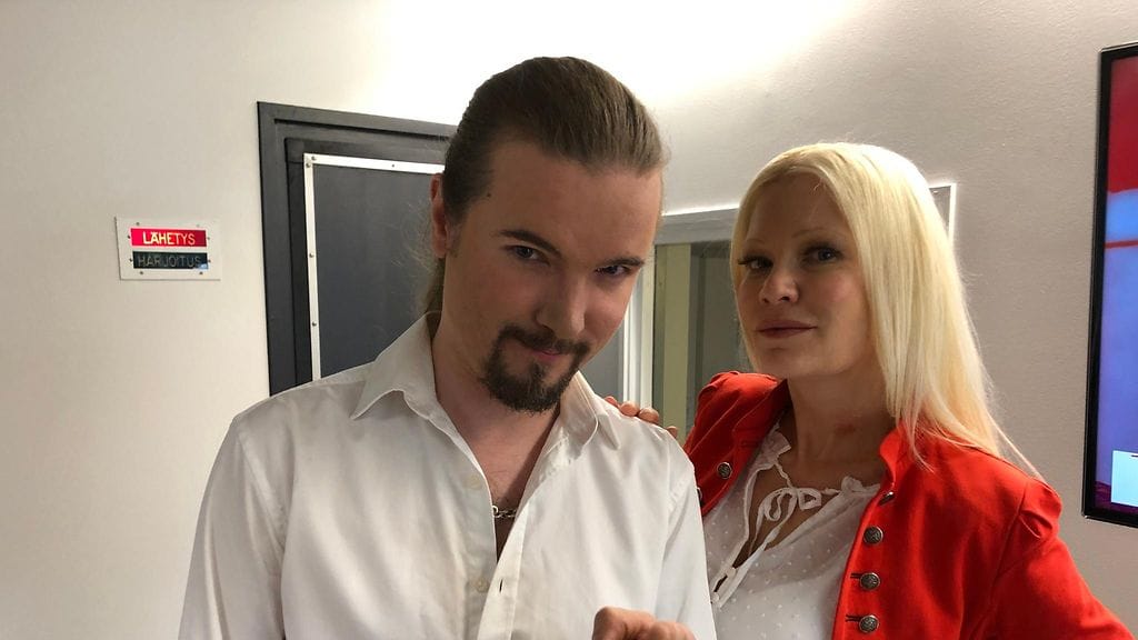 Linda Lampenius ja Apocalyptica