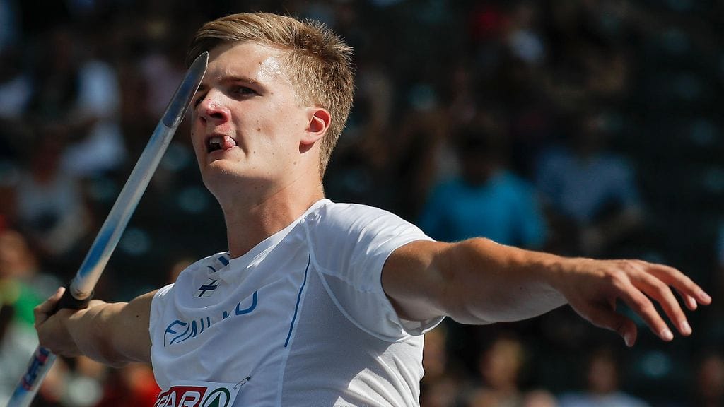 Oliver Helander kiskaisi komean keihäskaaren.