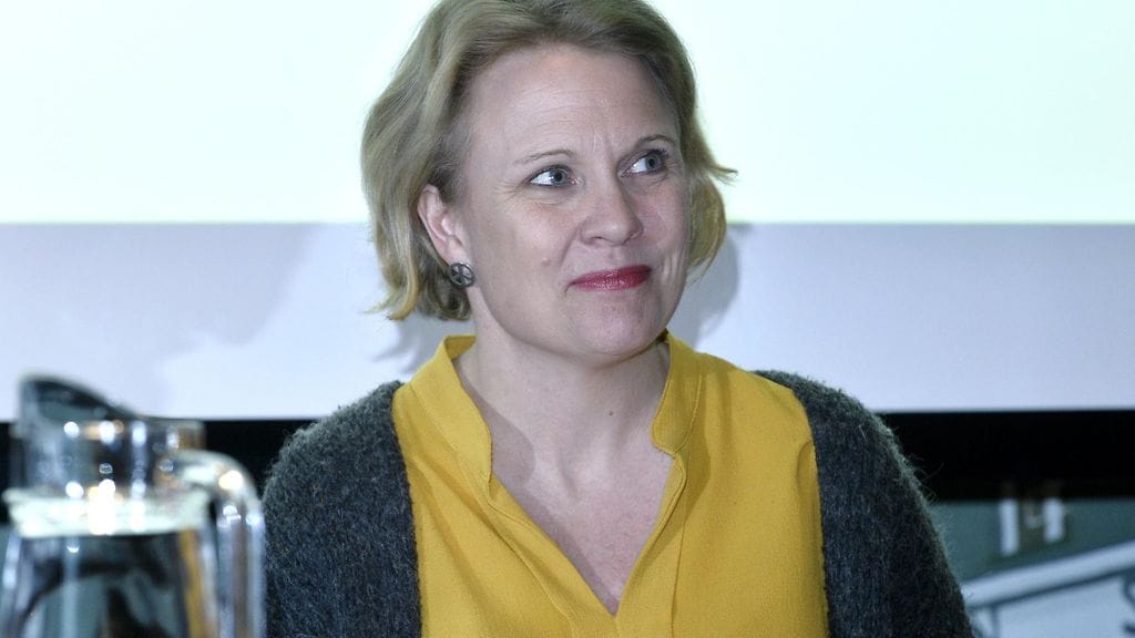 Eduskunnasta pudonnut Pilvi Torsti poimittiin työministeri Harakan valtiosihteeriksi.