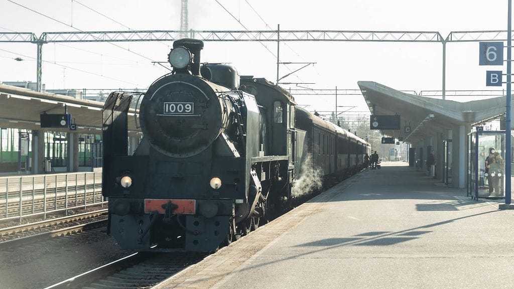 Arkistokuva. Museojuna Ukko-Pekan epäillään sytyttäneen kolme maastopaloa eilen Ylä-Savossa.
