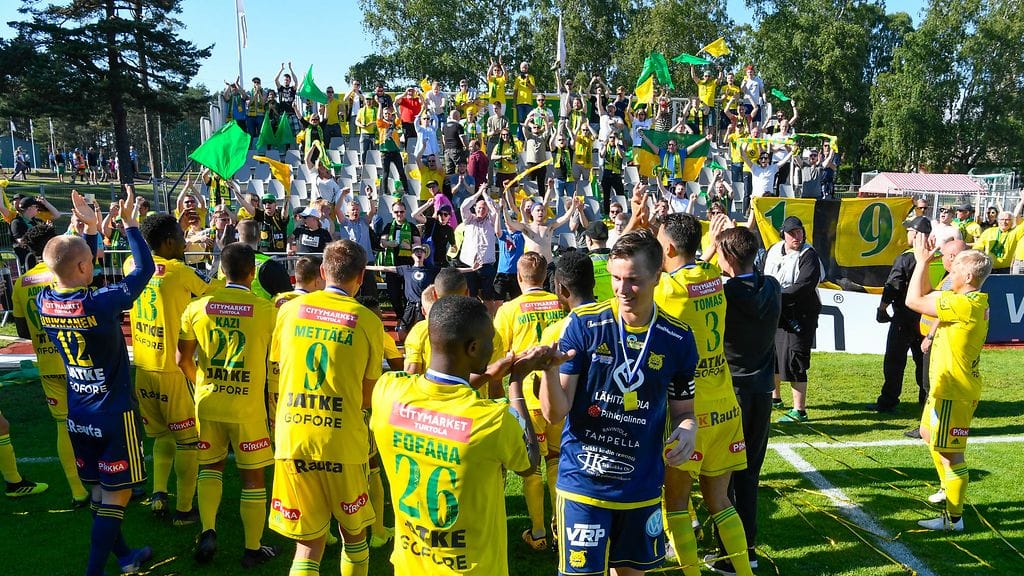 Tampereen Ilves juhli Suomen Cupin voittoa lauantaina.