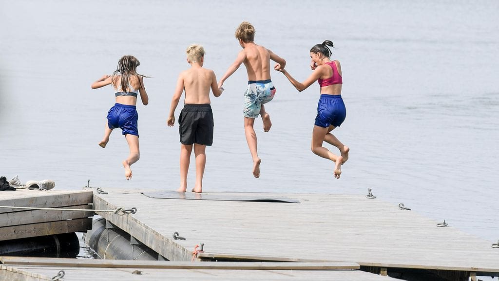 Kuluvasta vuodesta tulee noin yhdeksänkymmenen prosentin todennäköisyydellä keskimääräisesti tavanomaista lämpimämpi.