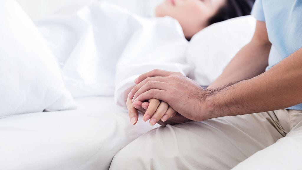 Verenmyrkytyksen viivästynyt hoito aiheutti kahden lapsen äidin kuoleman. Kuvituskuva.