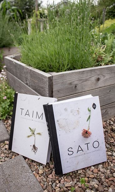 sivumaku-sato-taimi-kirja