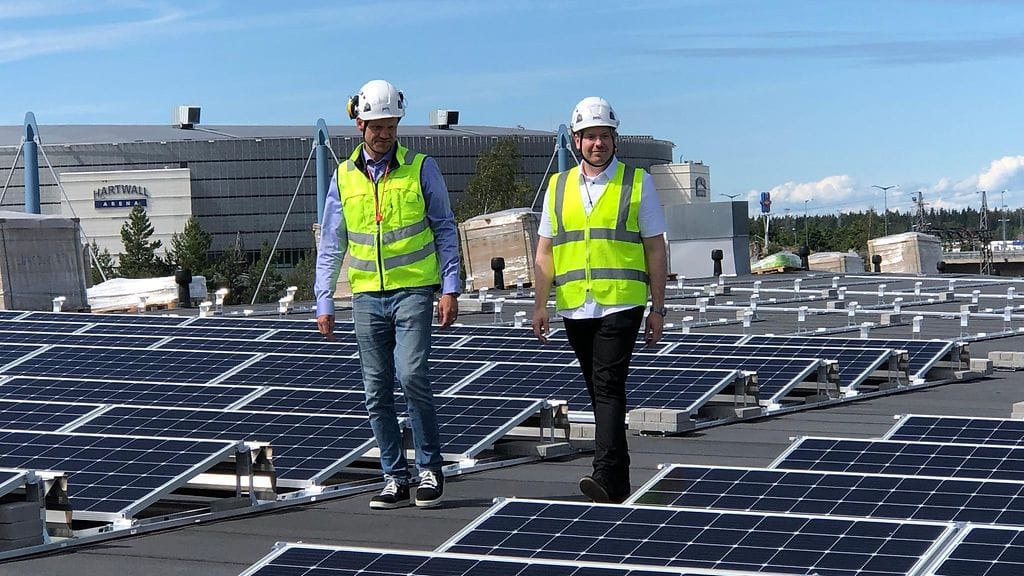 Messukeskus, aurinkopaneelit