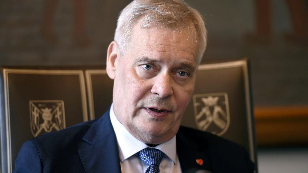 Antti Rinne osallistuu lauantain Pride-kulkueeseen.