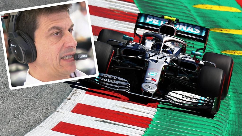 Toto Wolff säikähti Valtteri Bottaksen driftailuja.