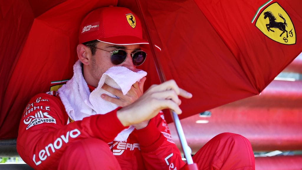 Charles Leclercin mielestä Max Verstappenin ohitus ei ollut ok.