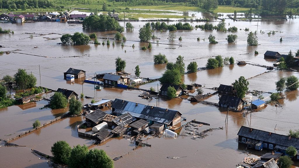 Yli 700 ihmistä on loukkaantunut Siperian tulvien jäljiltä.