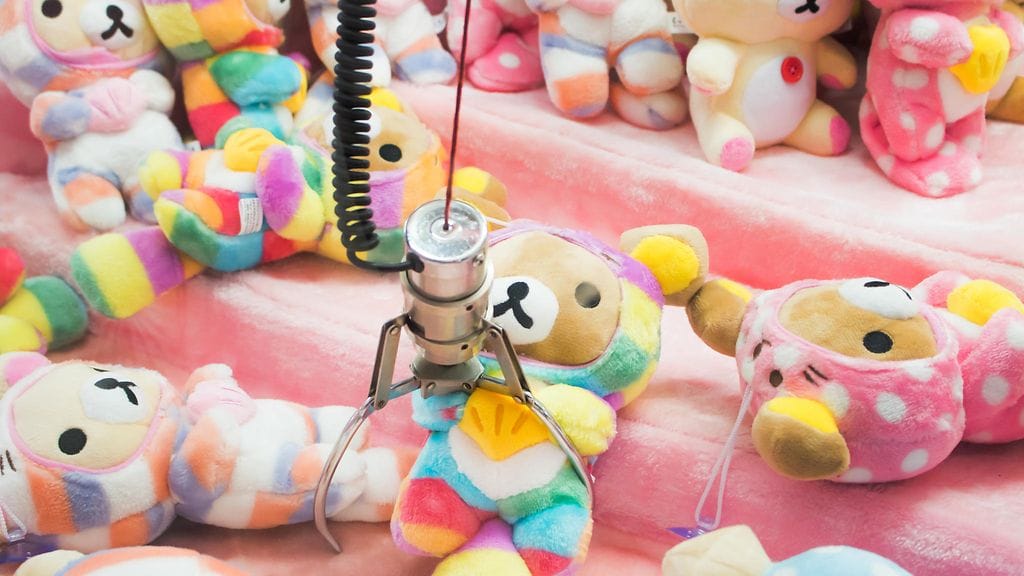 Cheryl Holden, 34, on raivoissaan. Hän käytti sata puntaa leluihin, joista toinen jäi saamatta, kertoo Metro. Kuvituskuva.