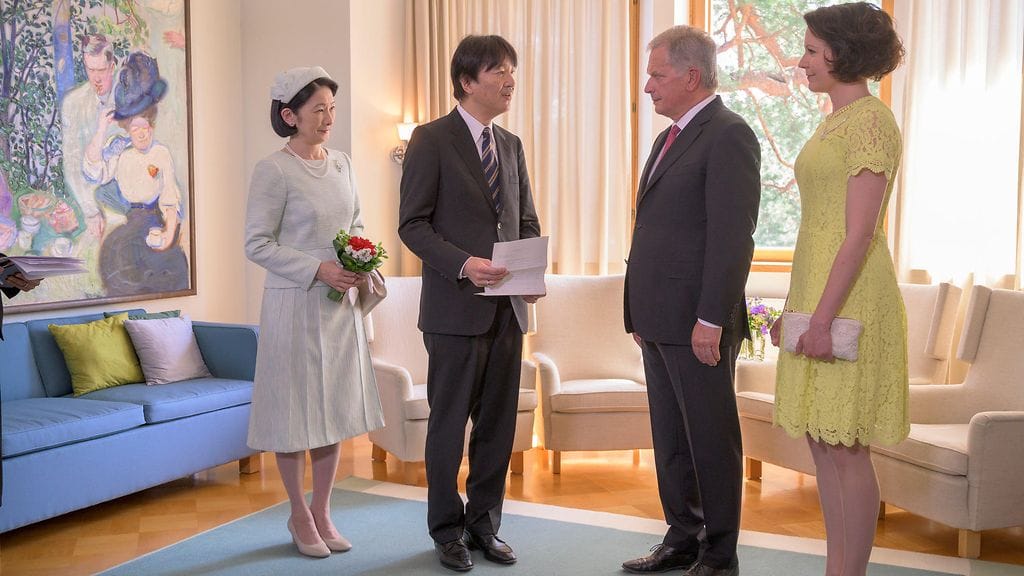 Sauli Niinistö, Jenni Haukio, Japanin kruununprinssipari Kultarannassa 3.7.2019