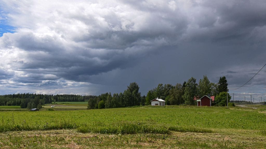 Sade- ja ukkoskuurot yleistyvät ensi viikolla.