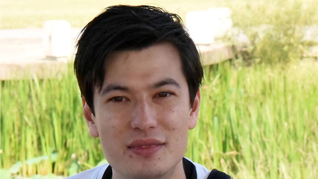 29-vuotias Alek Sigley katosi yli viikko sitten Pohjois-Korean pääkaupungissa Pjongjangissa, missä hän on opiskellut korealaista kirjallisuutta ja pyörittänyt turistikierroksia järjestävää yritystä.
