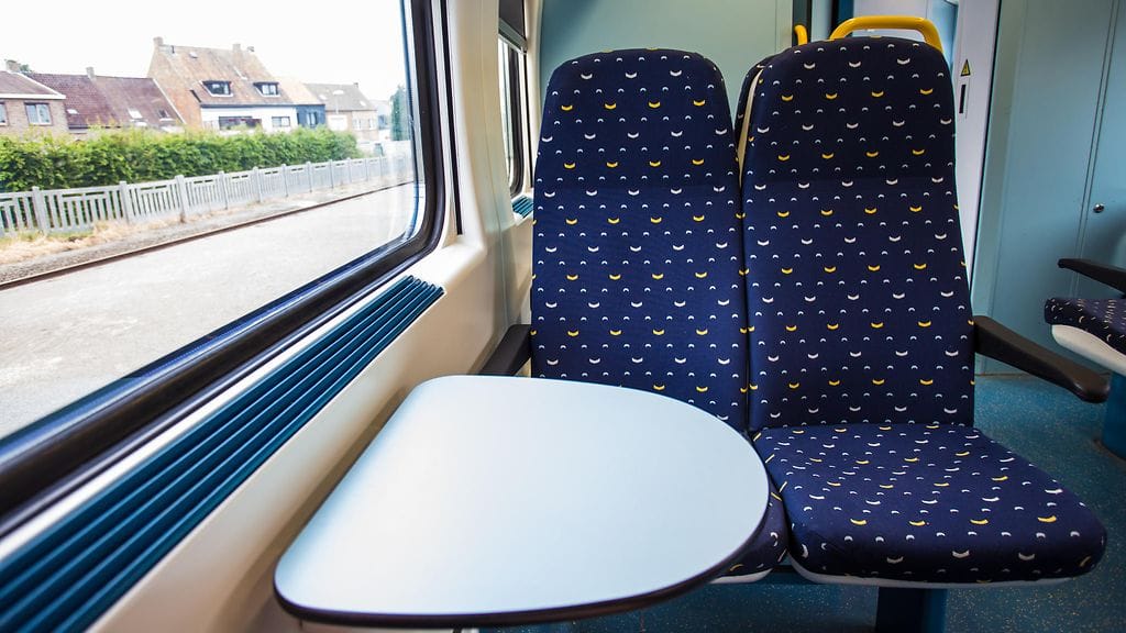 Juna oli tapahtuman sattuessa lähes tyhjillään. Kuvituskuva.