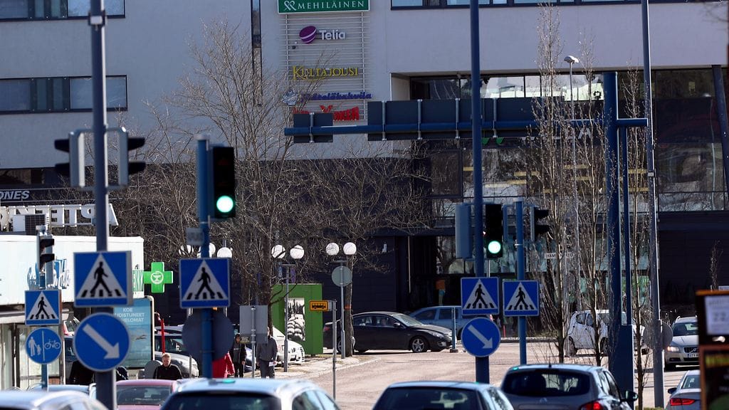 Kuvituskuva Hyvinkään keskustasta. Hyvinkääläinen yrittäjä Muhammed Al-Jubury on joutunut yli vuoden kestäneen ilkivallan kohteeksi, kertoo Helsingin Sanomat.