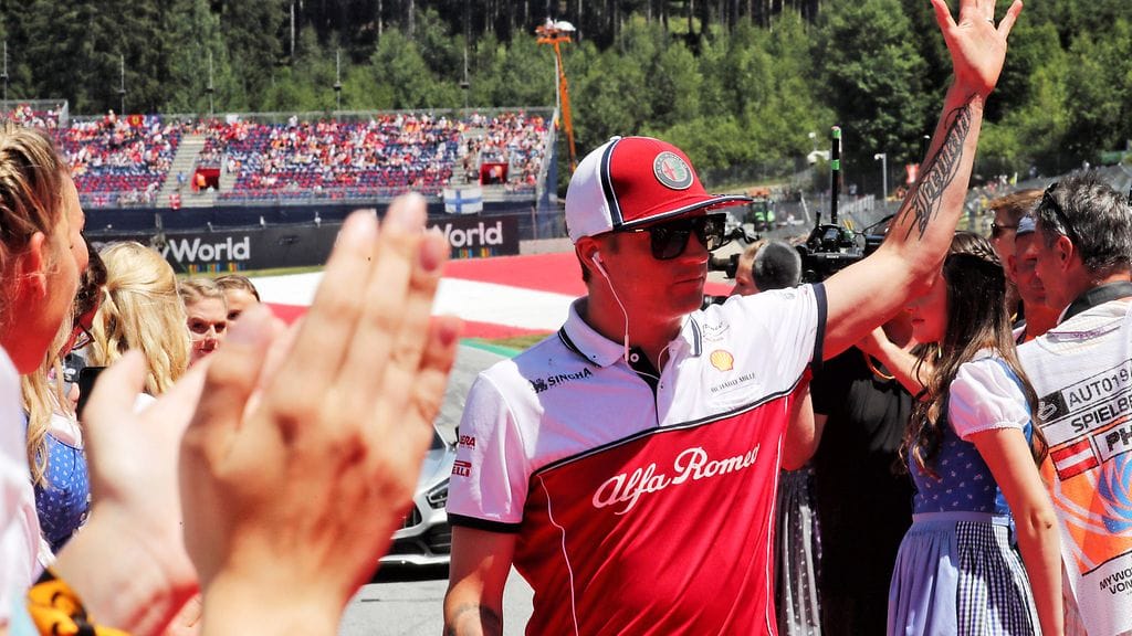Kimi Räikköselläa on nyt puhtaat paperit F1-rangaistuspisteissä.